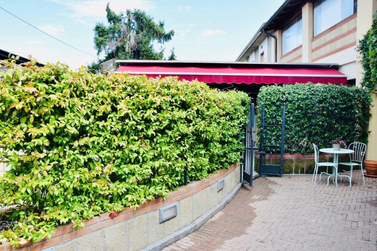 Residence Il Portico Casale Monferrato Bagian luar foto